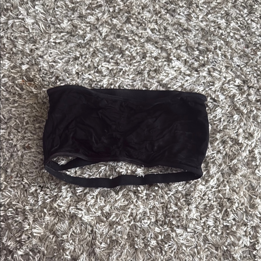 Black Strapless Bandeau